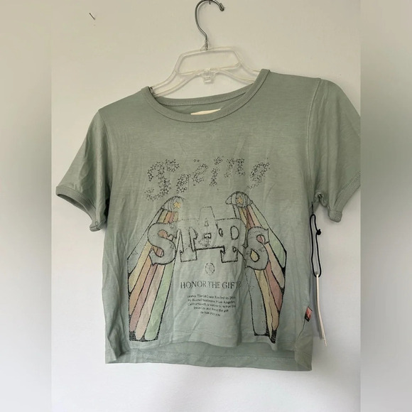 NWT medium sage Seeing Stars Honor the Gift crop short sleeve tee. - Picture 2 of 3